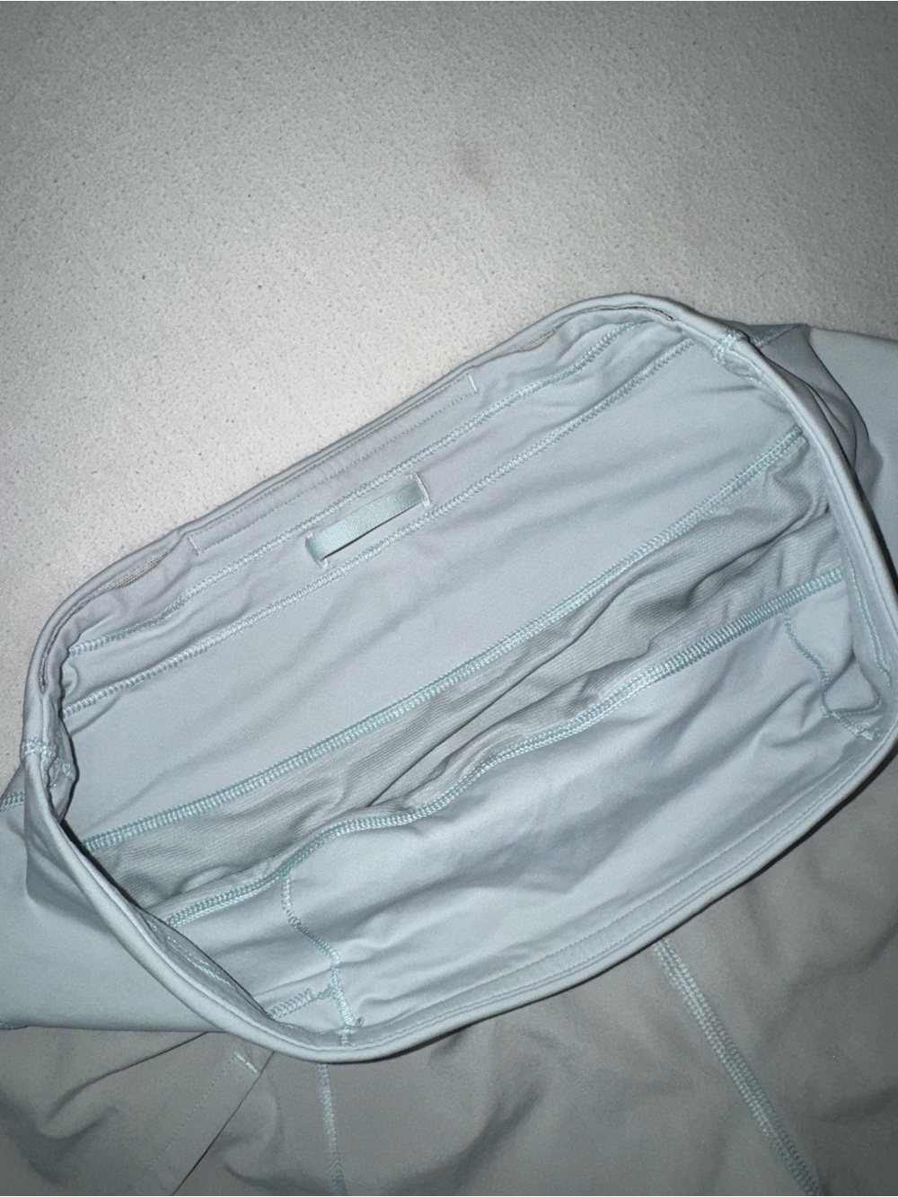 Lululemon Speed Up Mid-Rise Lined Short 4" - Picture 3 of 6